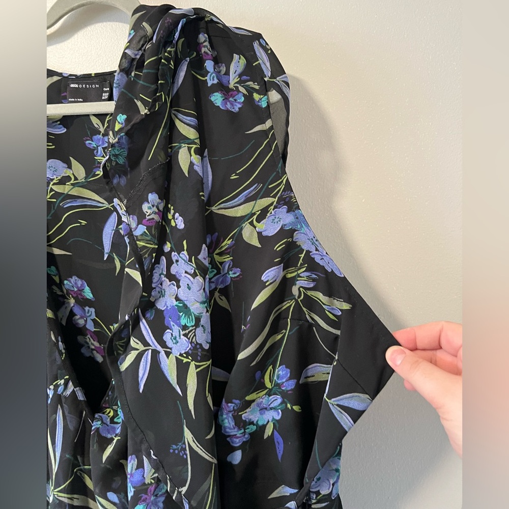 ASOS Floral Wrap Dress - Picture 8 of 8